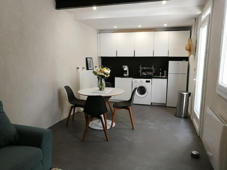 Villa Au Calme Avec Exterieur Et Parking Gratuit Aux Portes D'Aix Et Marseille Emplacement Ideal Экстерьер фото